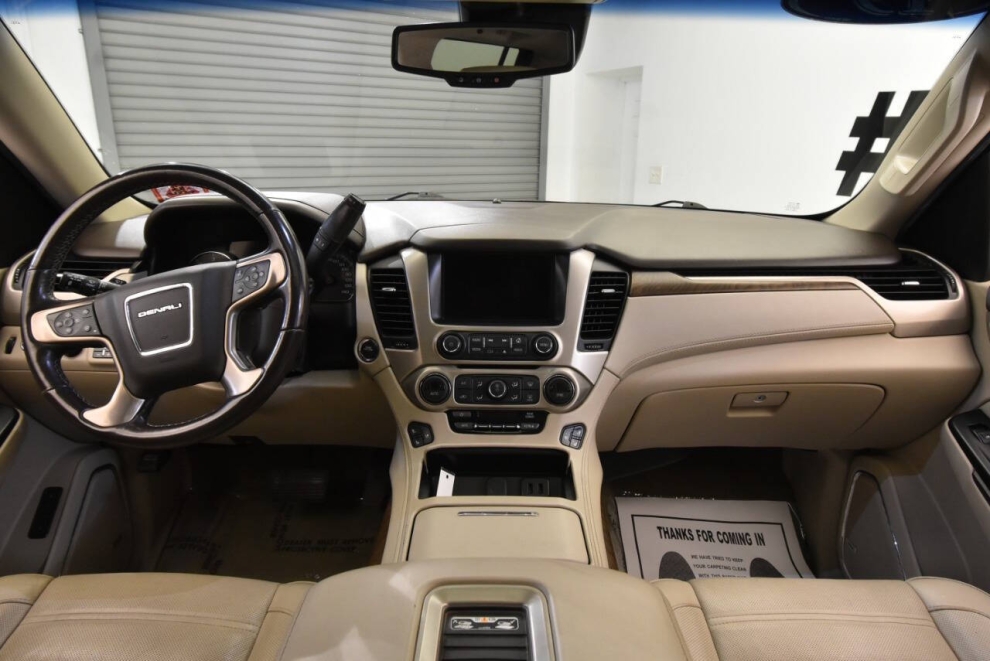 2019 GMC Yukon XL Denali 4x4 4dr SUV, White, Mileage: 96,641 - photo 22