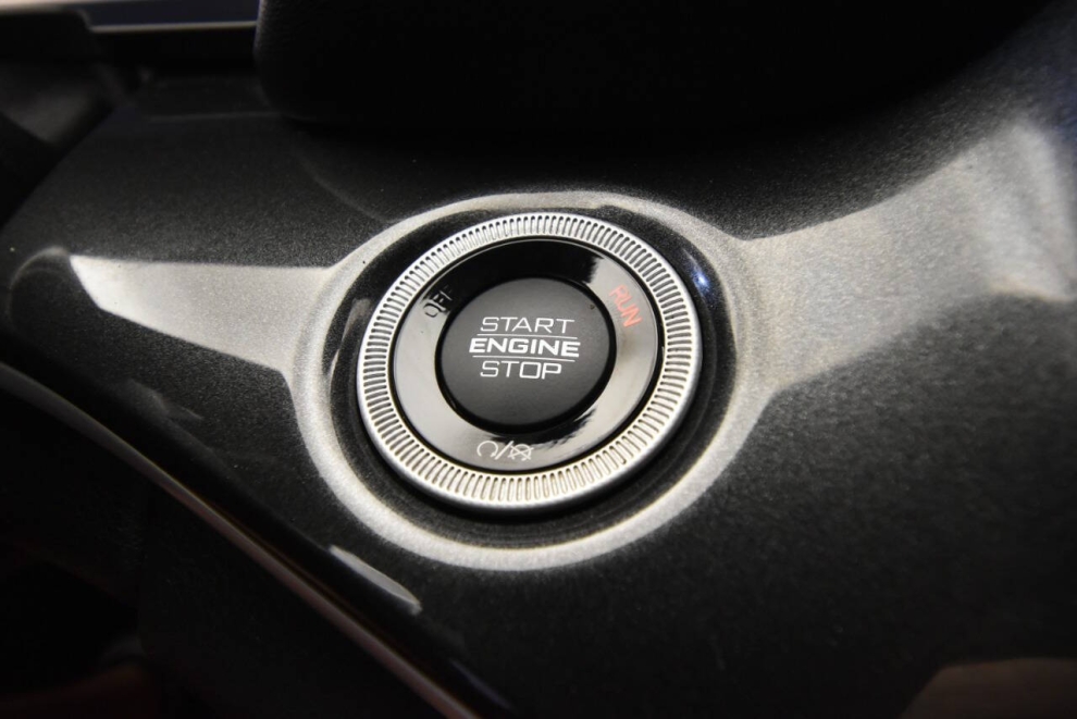 2022 Jeep Grand Cherokee L Altitude 4x4 4dr SUV, , Mileage: 52,551 - photo 20