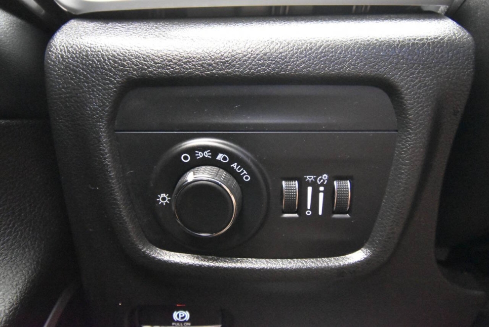 2022 Jeep Grand Cherokee L Altitude 4x4 4dr SUV, , Mileage: 52,551 - photo 30