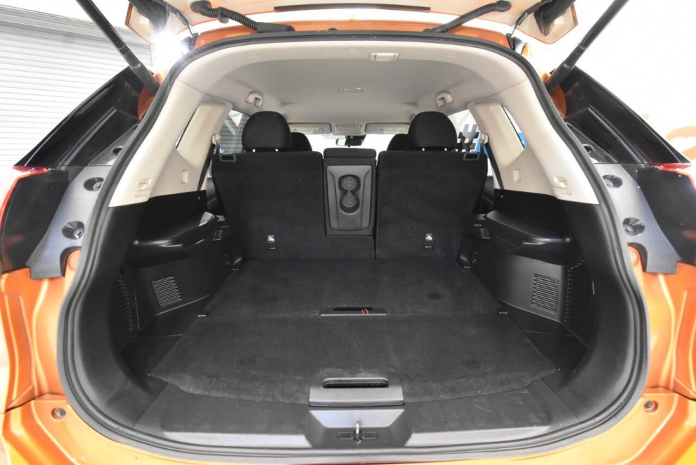 2019 Nissan Rogue SV AWD 4dr Crossover, , Mileage: 106,164 - photo 32