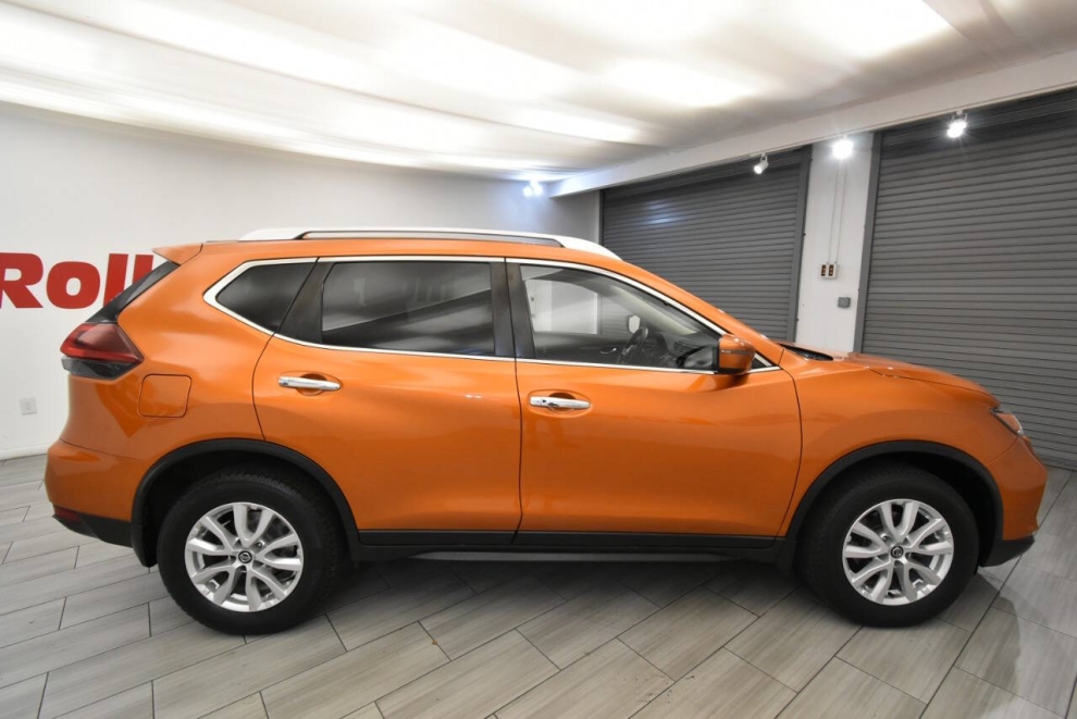 2019 Nissan Rogue SV AWD 4dr Crossover, , Mileage: 106,164 - photo 5