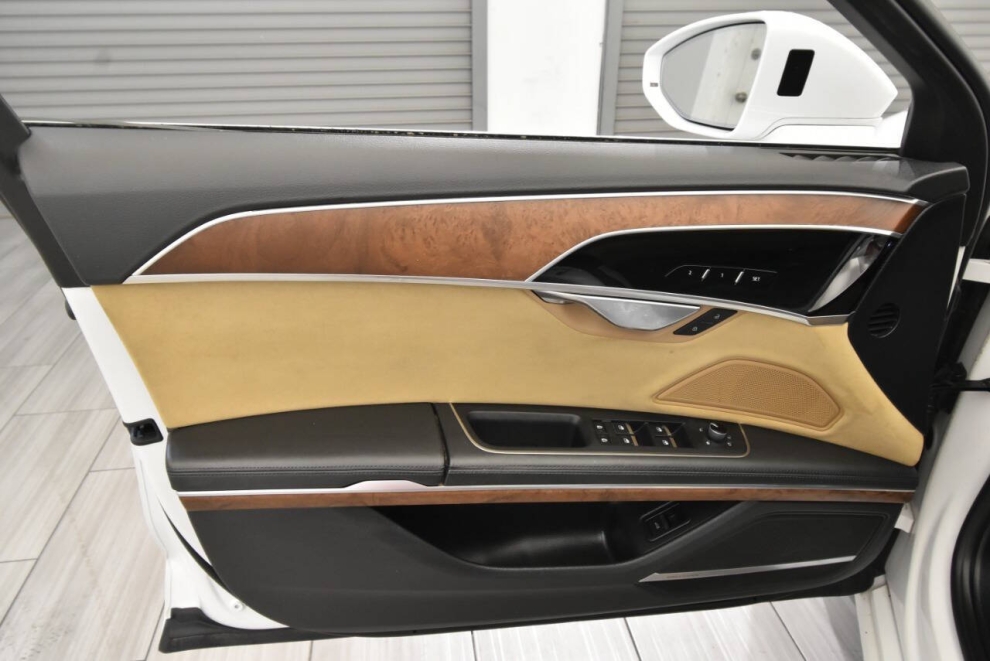 2019 Audi A8 L quattro 55 TFSI AWD 4dr Sedan, White, Mileage: 98,200 - photo 11