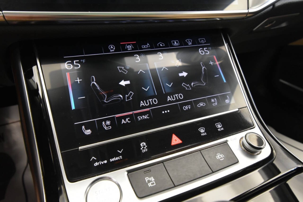 2019 Audi A8 L quattro 55 TFSI AWD 4dr Sedan, White, Mileage: 98,200 - photo 21