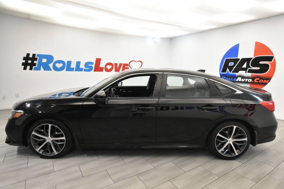 2022 Honda Civic Touring 4dr Sedan, Black, Mileage: 63,732 - photo 1