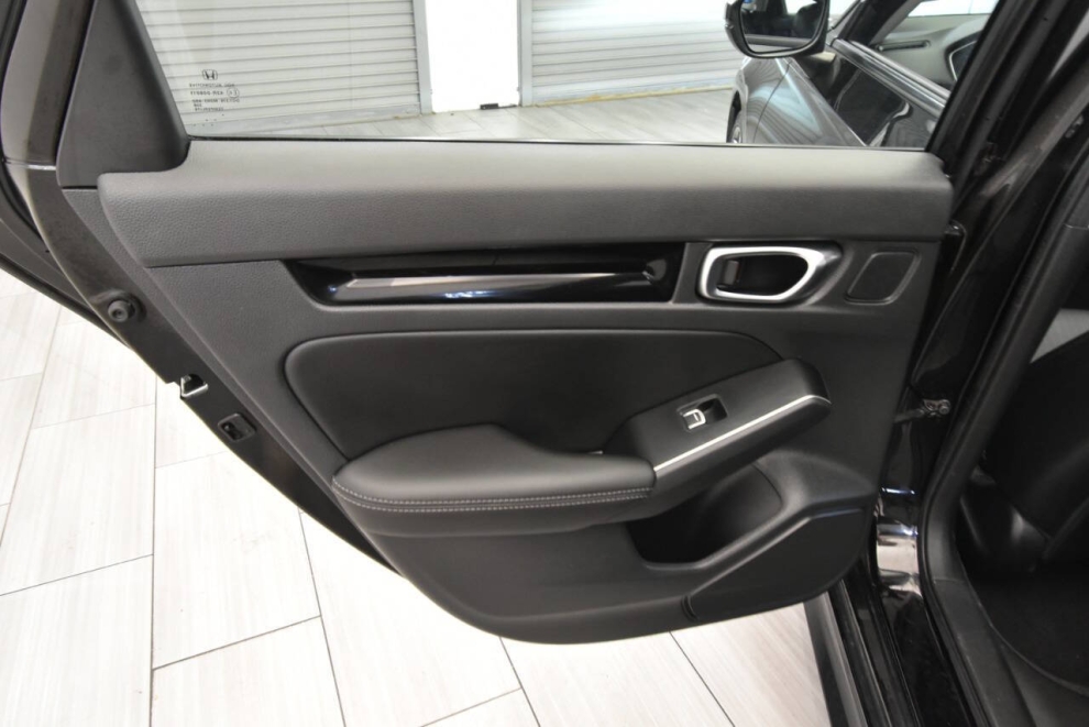 2022 Honda Civic Touring 4dr Sedan, Black, Mileage: 63,732 - photo 13