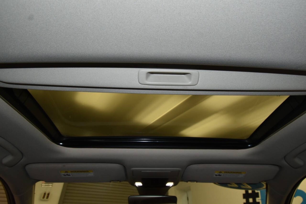 2022 Honda Civic Touring 4dr Sedan, Black, Mileage: 63,732 - photo 18