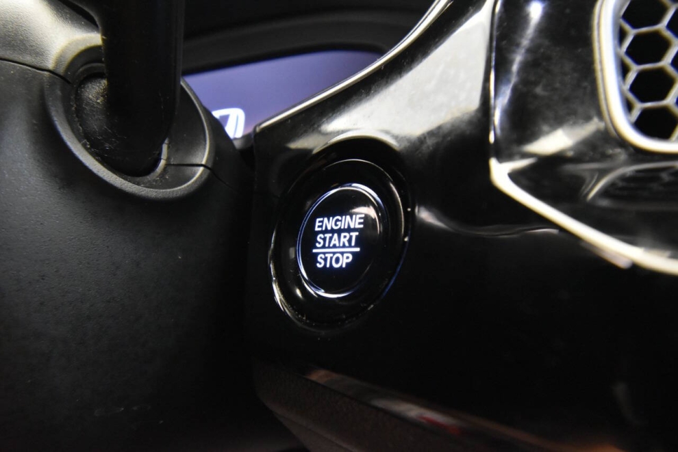 2022 Honda Civic Touring 4dr Sedan, Black, Mileage: 63,732 - photo 19