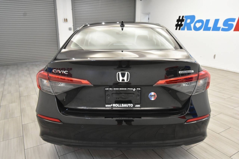 2022 Honda Civic Touring 4dr Sedan, Black, Mileage: 63,732 - photo 3