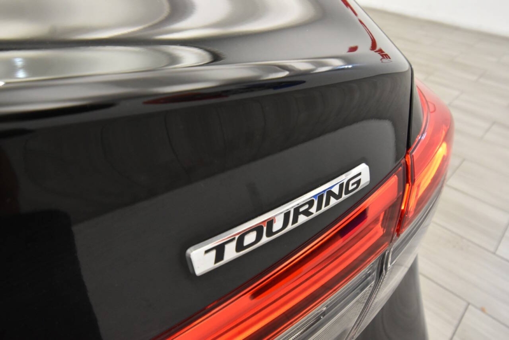 2022 Honda Civic Touring 4dr Sedan, Black, Mileage: 63,732 - photo 32