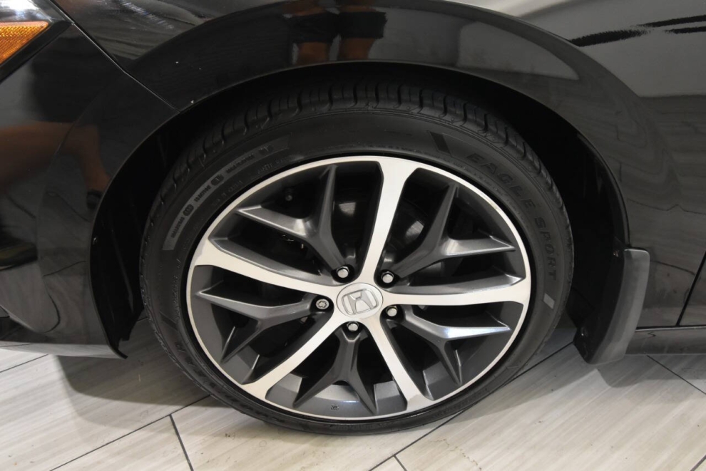 2022 Honda Civic Touring 4dr Sedan, Black, Mileage: 63,732 - photo 8