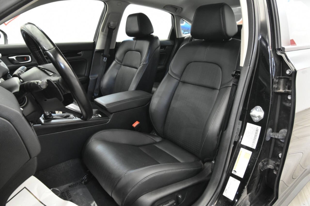 2022 Honda Civic Touring 4dr Sedan, Black, Mileage: 63,732 - photo 9