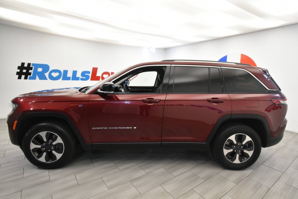 2024 Jeep Grand Cherokee 4xe 4x4 4dr SUV, , Mileage: 64,715 - photo 1