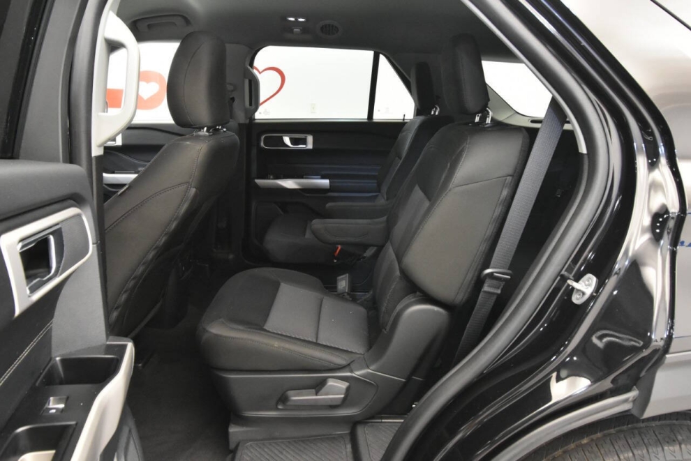 2022 Ford Explorer XLT AWD 4dr SUV, Black, Mileage: 95,525 - photo 12