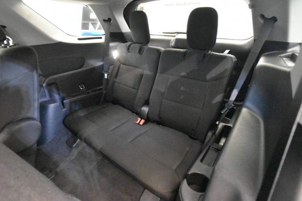 2022 Ford Explorer XLT AWD 4dr SUV, Black, Mileage: 95,525 - photo 13