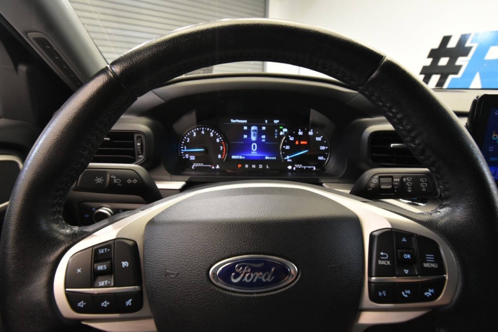 2022 Ford Explorer XLT AWD 4dr SUV, Black, Mileage: 95,525 - photo 23