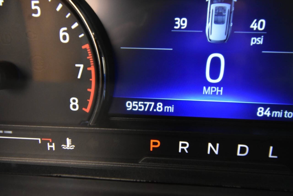 2022 Ford Explorer XLT AWD 4dr SUV, Black, Mileage: 95,525 - photo 26