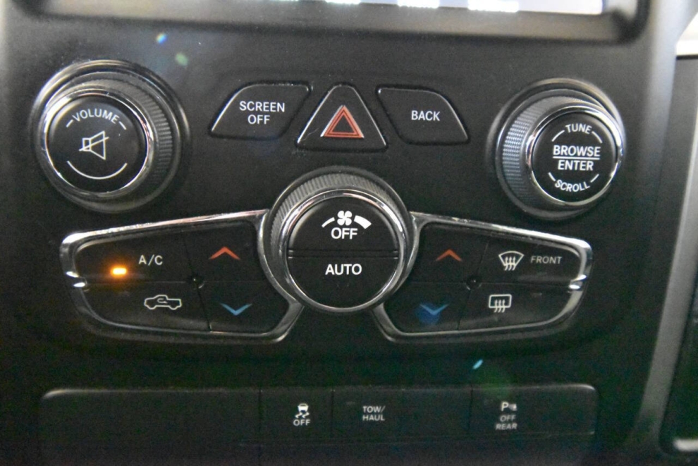 2021 RAM 1500 Classic Warlock 4x4 4dr Quad Cab 6.3 ft. SB Pickup, , Mileage: 107,124 - photo 18