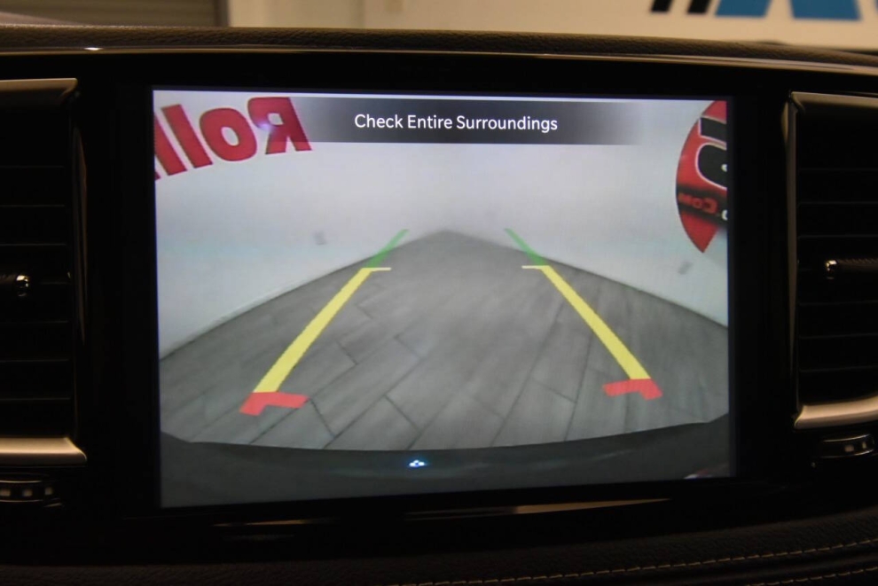 2023 Chrysler Pacifica Plug-In Hybrid Touring L 4dr Mini Van, , Mileage: 75,812 - photo 20