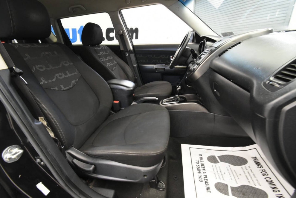 2012 Kia Soul + 4dr Crossover, Black, Mileage: 130,454 - photo 15