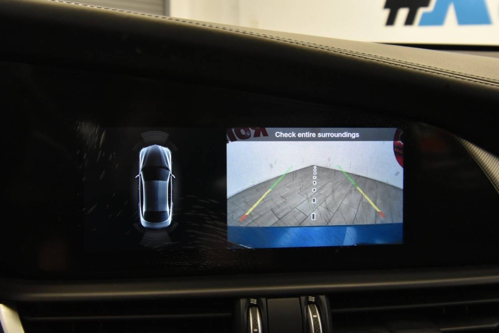 2023 Alfa Romeo Giulia Veloce AWD 4dr Sedan, , Mileage: 55,457 - photo 21