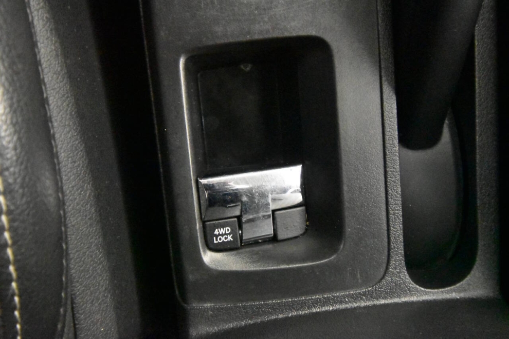 2015 Jeep Patriot High Altitude Edition 4x4 4dr SUV, Azul, Mileage: 91,031 - photo 18