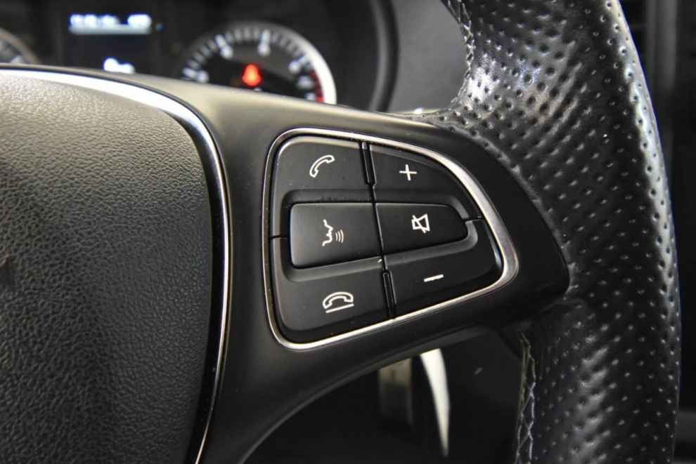 2018 Mercedes-Benz Metris Passenger 4dr Mini Van, Negro, Mileage: 79,460 - photo 23