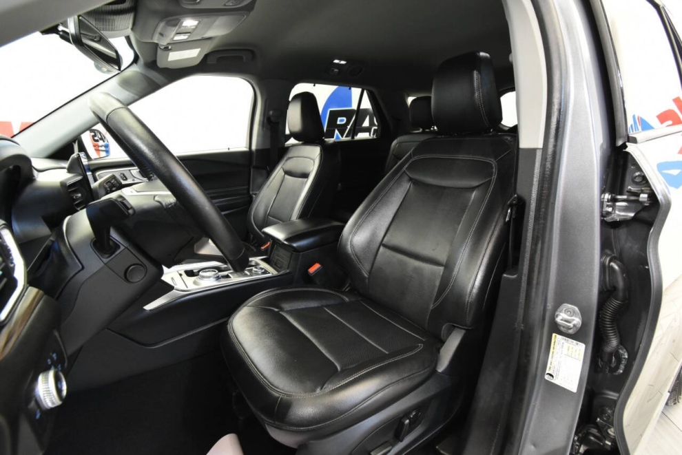 2022 Ford Explorer Limited AWD 4dr SUV, Gray, Mileage: 76,198 - photo 10