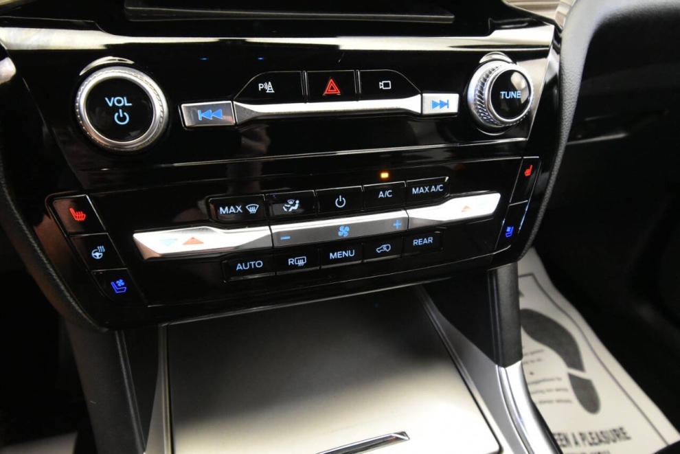 2022 Ford Explorer Limited AWD 4dr SUV, Gray, Mileage: 76,198 - photo 21