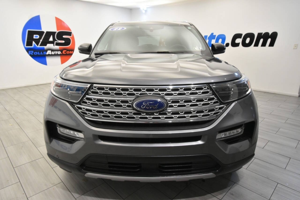 2022 Ford Explorer Limited AWD 4dr SUV, Gray, Mileage: 76,198 - photo 7