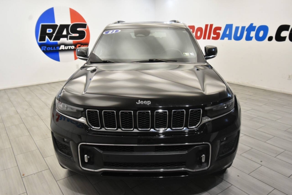 2021 Jeep Grand Cherokee L Overland 4x4 4dr SUV, Black, Mileage: 91,615 - photo 8