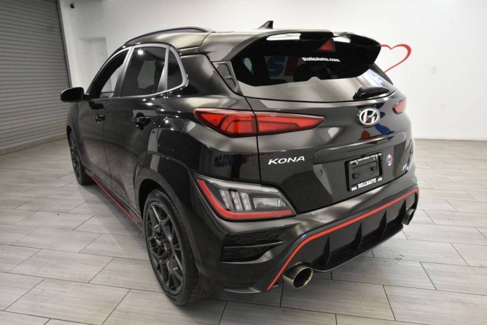 2023 Hyundai Kona N Base 4dr Crossover, Negro, Mileage: 21,313 - photo 2