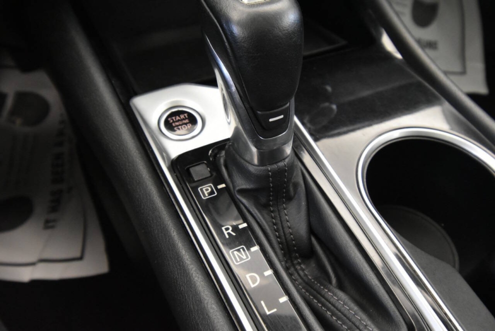 2020 Nissan Altima 2.5 SV AWD 4dr Sedan, White, Mileage: 66,203 - photo 19