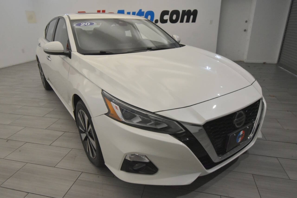 2020 Nissan Altima 2.5 SV AWD 4dr Sedan, White, Mileage: 66,203 - photo 6