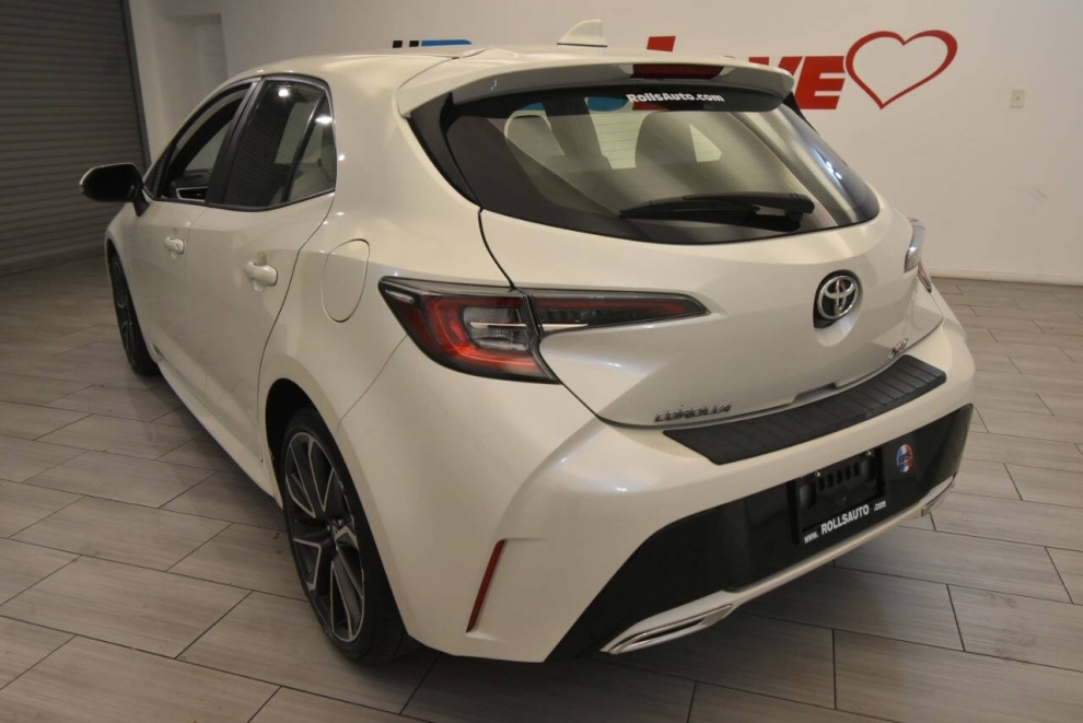 2020 Toyota Corolla Hatchback XSE 4dr Hatchback CVT, , Mileage: 60,706 - photo 2