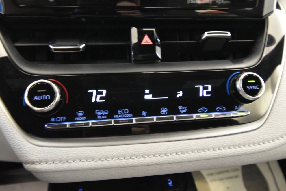 2020 Toyota Corolla Hatchback XSE 4dr Hatchback CVT, , Mileage: 60,706 - photo 20