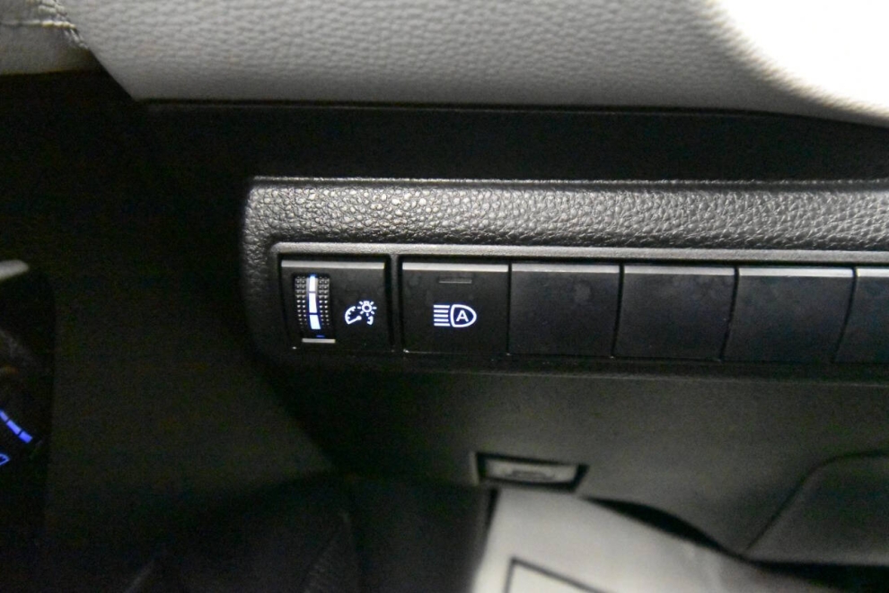 2020 Toyota Corolla Hatchback XSE 4dr Hatchback CVT, , Mileage: 60,706 - photo 29