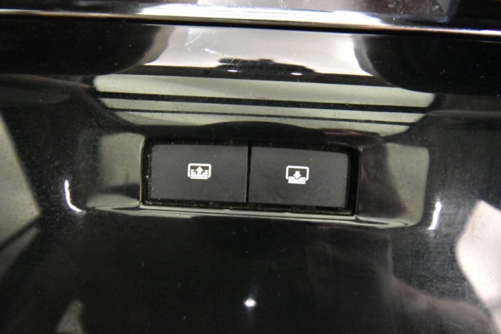 2022 Lincoln Navigator Reserve 4x4 4dr SUV, Blanco, Mileage: 34,977 - photo 21