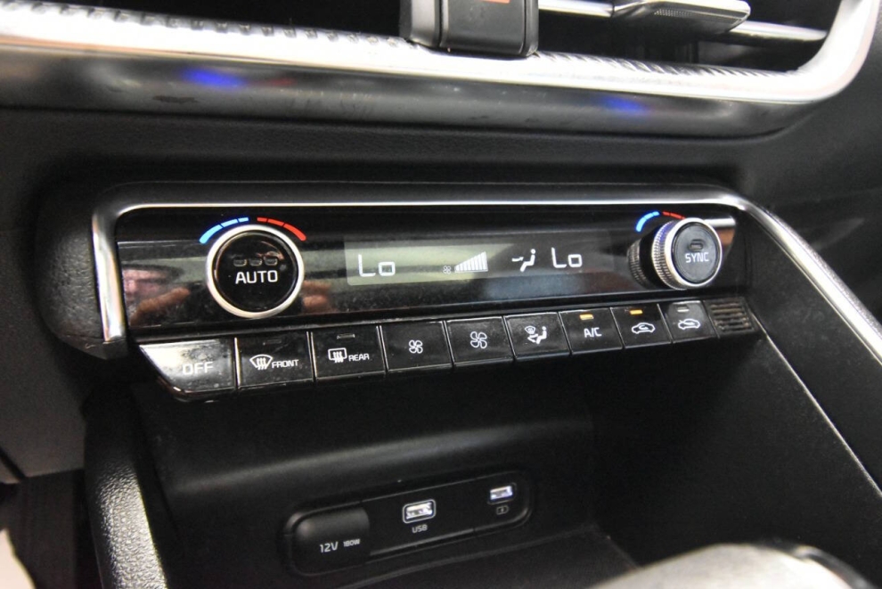 2022 Kia K5 EX 4dr Sedan, Silver, Mileage: 79,805 - photo 21