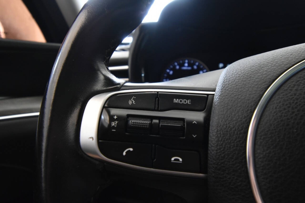 2022 Kia K5 EX 4dr Sedan, Silver, Mileage: 79,805 - photo 25