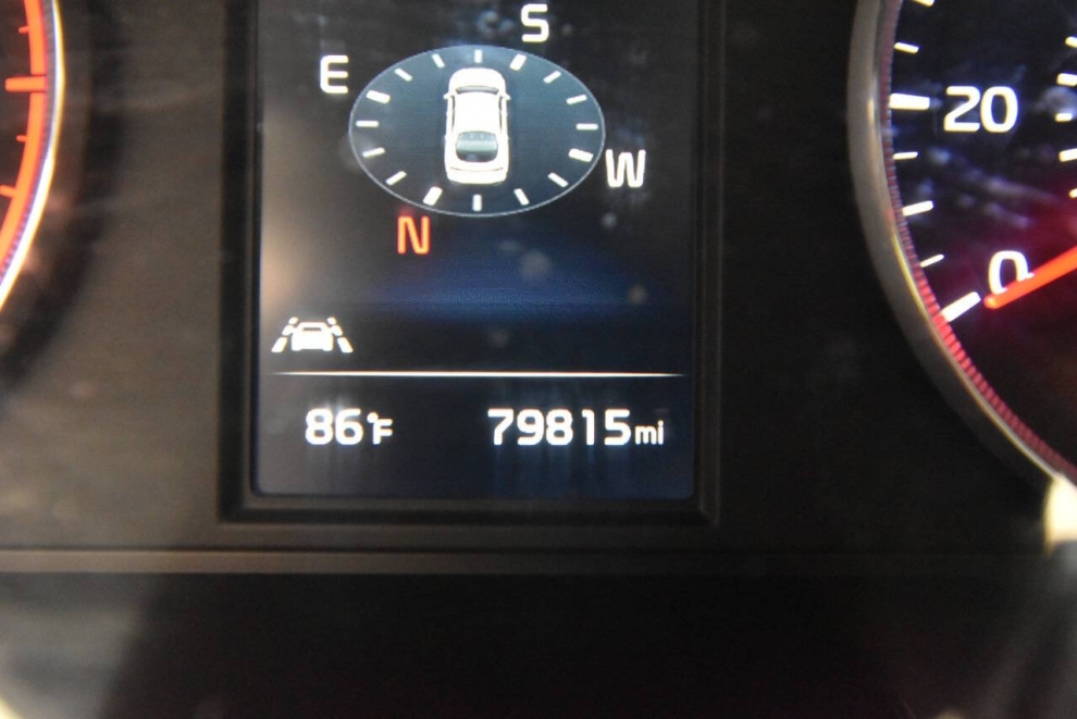 2022 Kia K5 EX 4dr Sedan, Silver, Mileage: 79,805 - photo 27