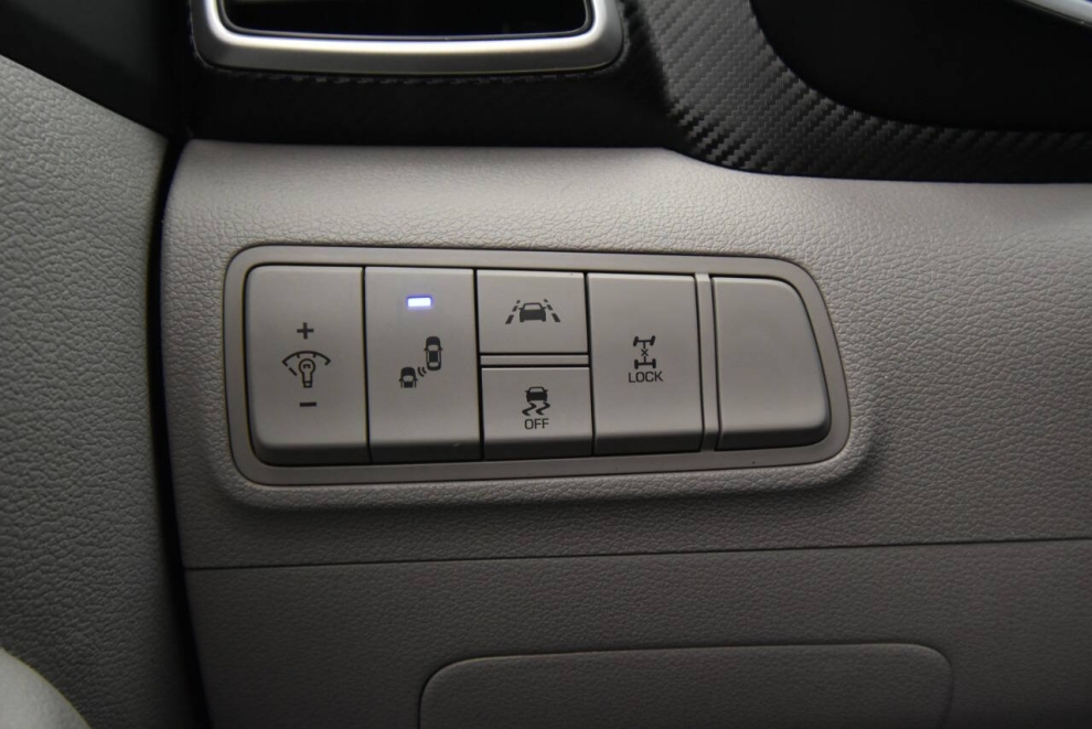 2020 Hyundai Tucson Value AWD 4dr SUV, Black, Mileage: 50,344 - photo 26