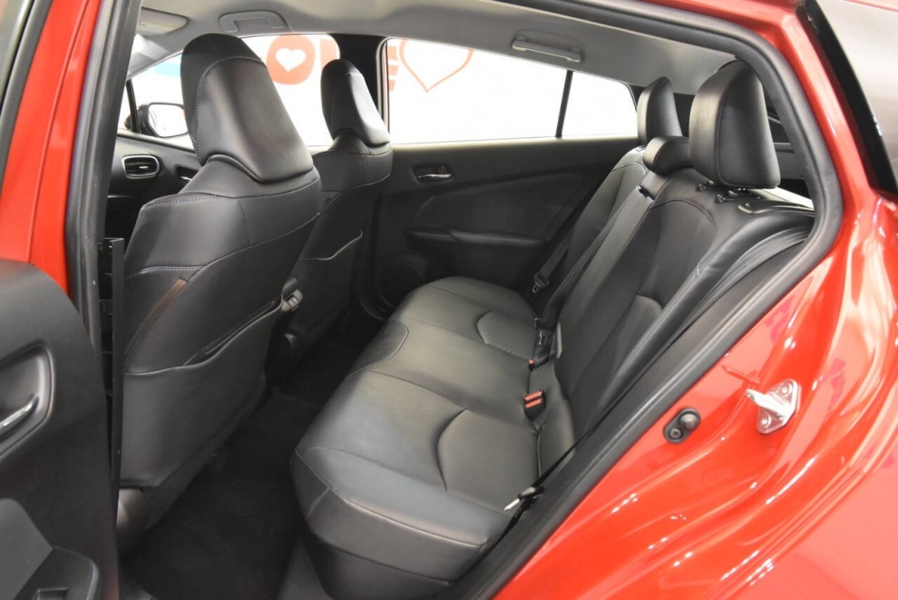 2019 Toyota Prius Limited 4dr Hatchback, , Mileage: 73,215 - photo 13