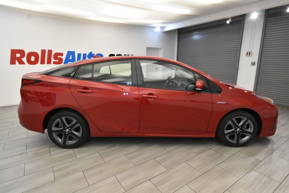 2019 Toyota Prius Limited 4dr Hatchback, , Mileage: 73,215 - photo 5