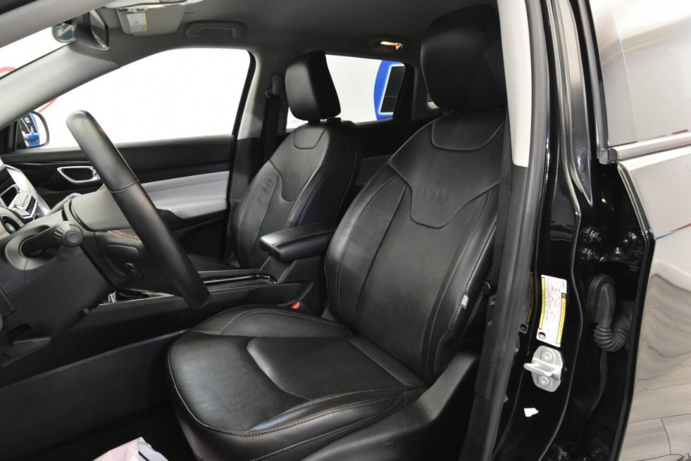 2022 Jeep Compass Limited 4x4 4dr SUV, , Mileage: 64,762 - photo 10