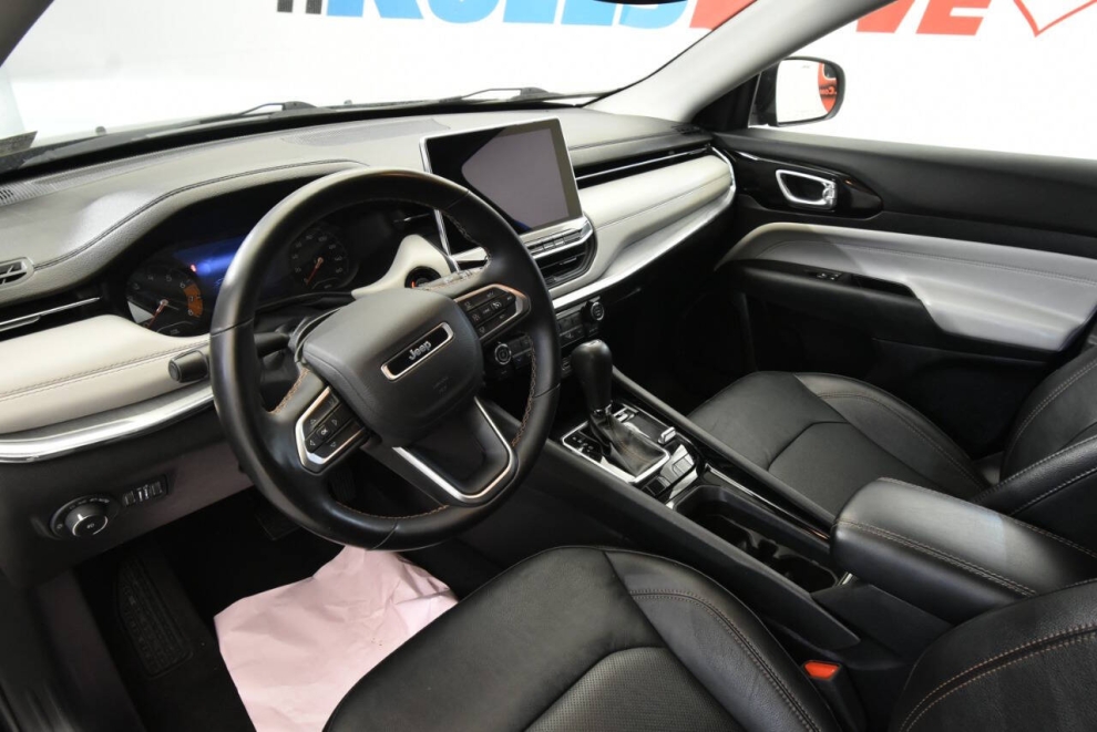 2022 Jeep Compass Limited 4x4 4dr SUV, , Mileage: 64,762 - photo 11