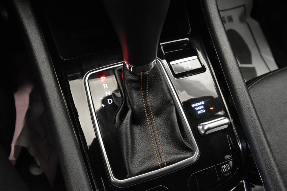 2022 Jeep Compass Limited 4x4 4dr SUV, , Mileage: 64,762 - photo 17