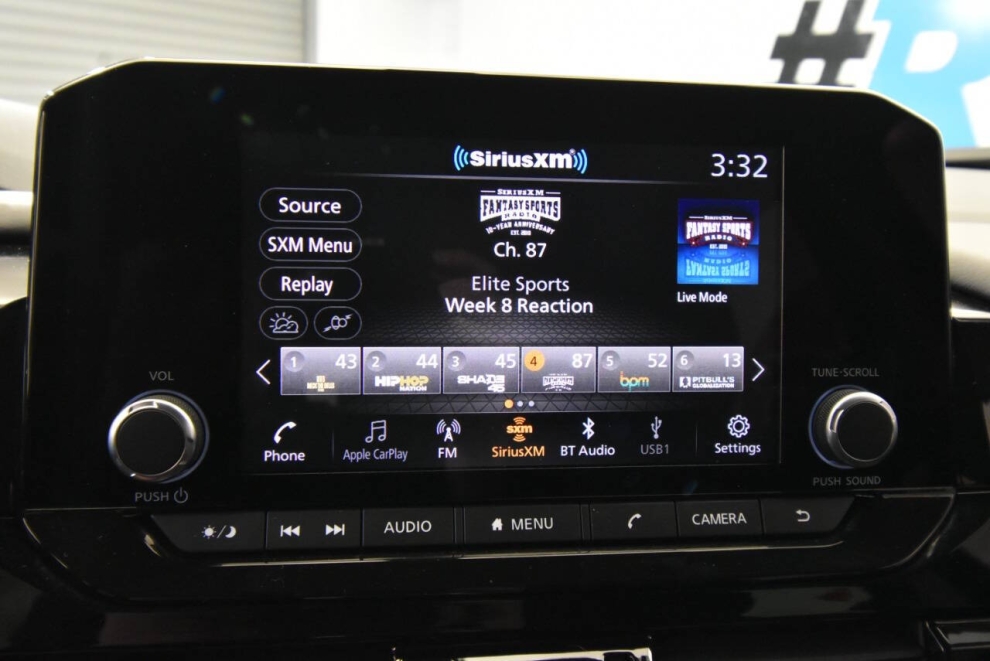 2022 Nissan Pathfinder SV AWD 4dr SUV, Gray, Mileage: 74,895 - photo 22