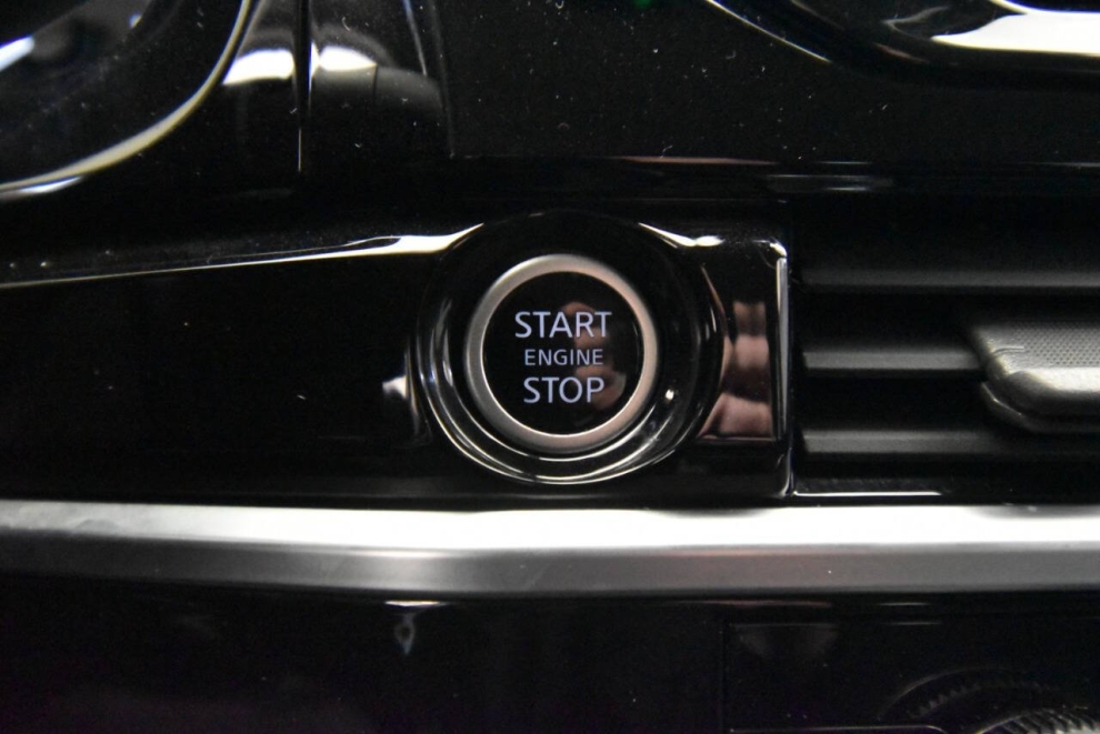 2022 Nissan Pathfinder SV AWD 4dr SUV, Gray, Mileage: 74,895 - photo 25