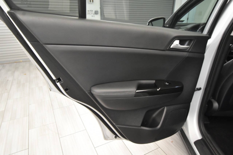 2019 Kia Sportage EX AWD 4dr SUV, , Mileage: 100,843 - photo 14