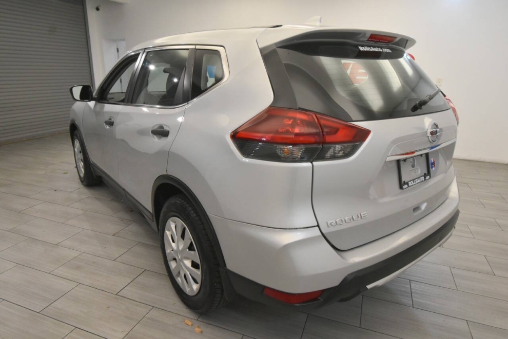 2020 Nissan Rogue SV 4dr Crossover, , Mileage: 76,329 - photo 2
